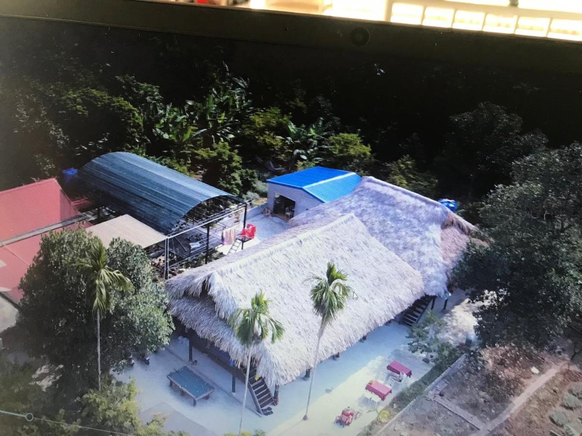 Bee Lucky Homestay Xuan Dam Exterior foto